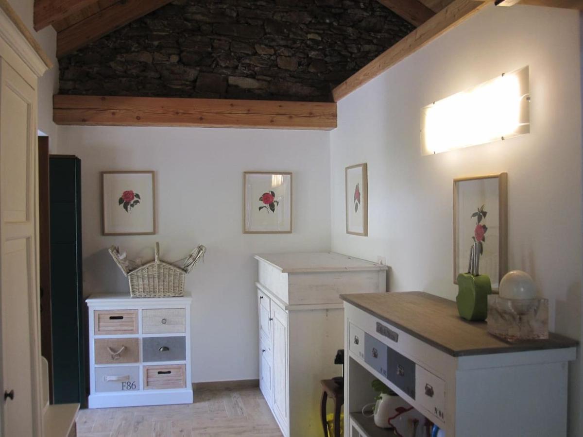 Apartament La Camelia D'Oro Oggebio Zewnętrze zdjęcie