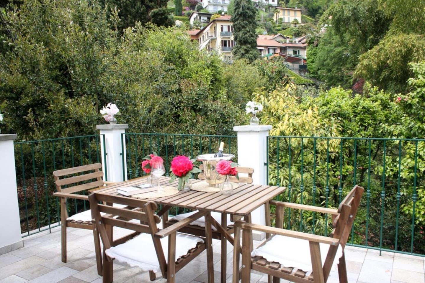 Apartament La Camelia D'Oro Oggebio Zewnętrze zdjęcie